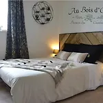 Au Bois D'oree * Lire